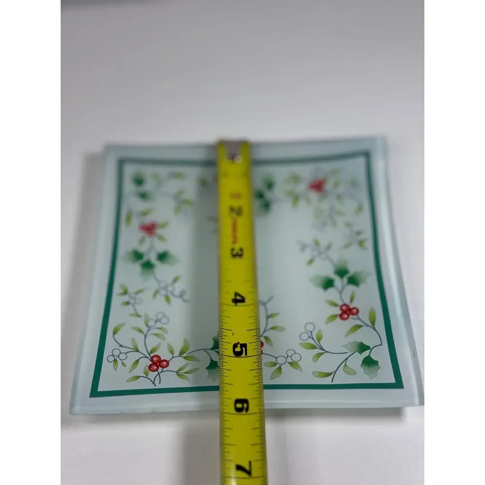 Vintage Pfaltzgraff Winterberry 3-Piece Nesting Glass Tray Set Holly Berry